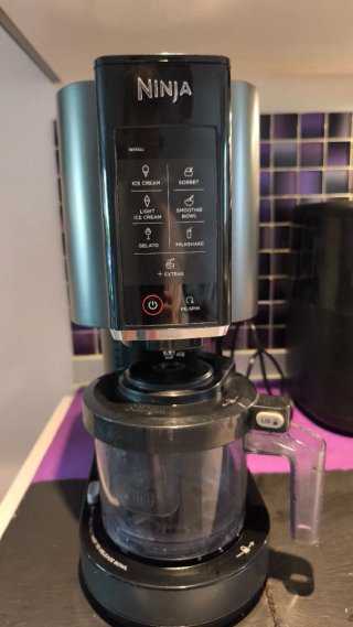 Heladera Ninja Creami NC300EU + 4 Vasos