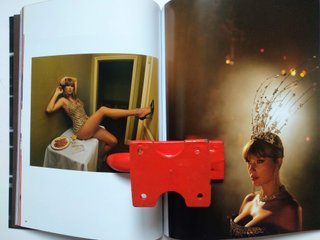 NUEBO Revista - Taylor Swift