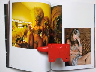 NUEBO Revista - Taylor Swift