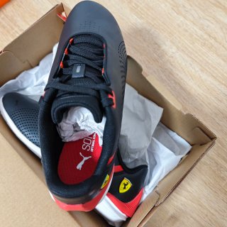 Puma Ferrari taglia 36 nuove