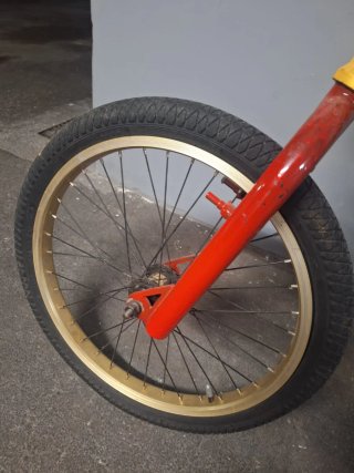 Bici BMX Amarilla
