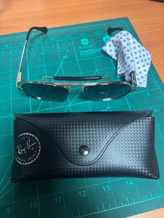 Gafas de sol Larrainzar + funda original Ray - Ban