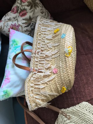 Bolso de mimbre redondo