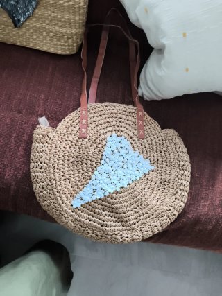 Bolso de mimbre redondo