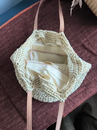 Bolso de mimbre redondo