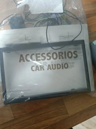 Radio Pioneer SPH-DA230DAB 7"