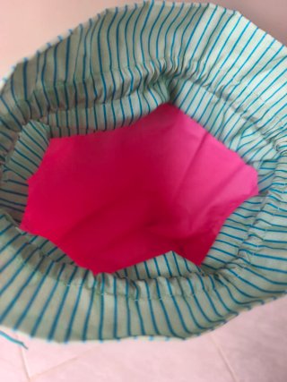 Bolso bombonera flores rosa y turquesa
