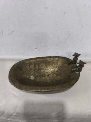 Antigua jabonera bronce macizo bañera