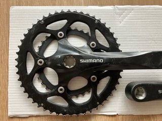Eje pedalier, bielas y platos Shimano