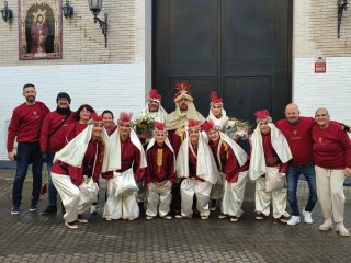 TRES !!!!!! Trajes de pajes hechos a medida burdeo