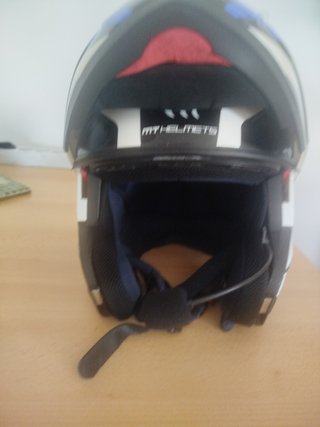 2 Cascos Modulares MT con intercomunicadores