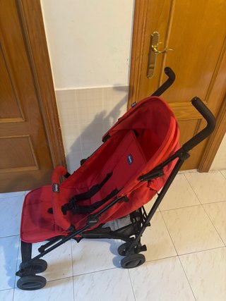 Silla de paseo Chicco roja