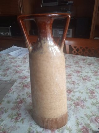Lote 2 jarrones y 2 lámparas pequeñas