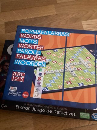 Juegos de mesa Cluedo y Forma Palabras