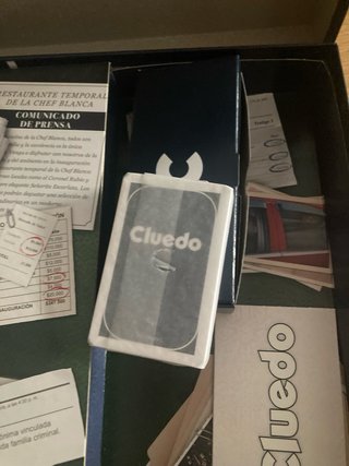 Juegos de mesa Cluedo y Forma Palabras