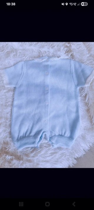 Pelele bebé punto azul talla 03-06m