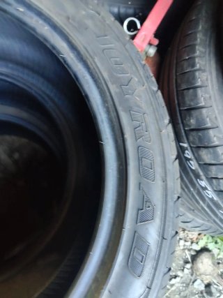 Neumático 205/50 R17 93W
