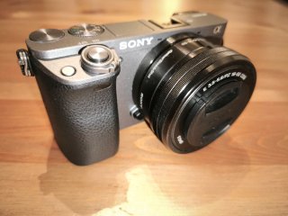 Sony Alpha a6000 + Accesorios