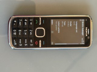 Nokia C5 (metallo) - Funziona perfettamente + Caricatore