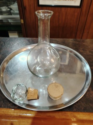 Botella cubitera de cristal