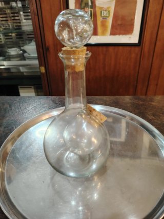 Botella cubitera de cristal