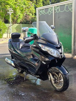 Cambio por 125 o vendo Suzuki Burgman 400