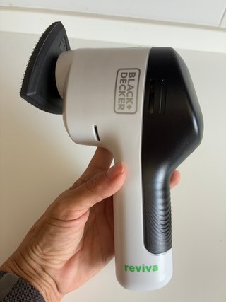 Lijadora Black+Decker Reviva 12V Inalámbrica