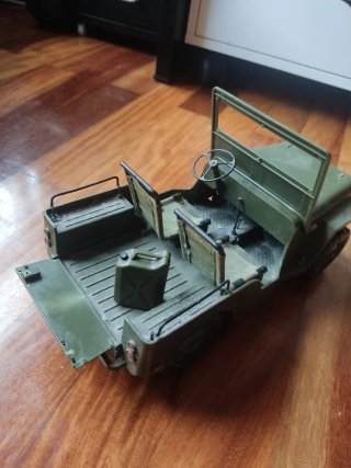 Pack Madelman de 1977 + Jeep + Ropa