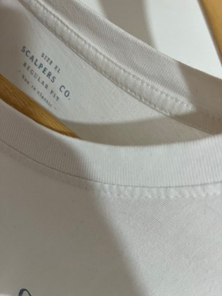 Camiseta Scalpers Blanca