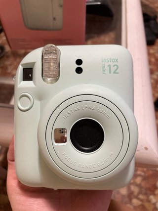 Cámara instantánea Fujifilm Instax Mini 12