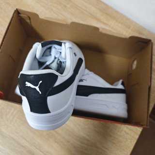 Puma sneakers bianche e nere taglia 35.5 nuove
