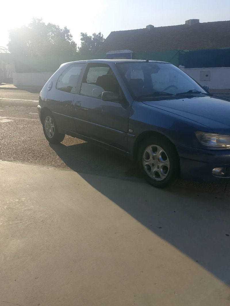 Peugeot 306 2000 - foto 1