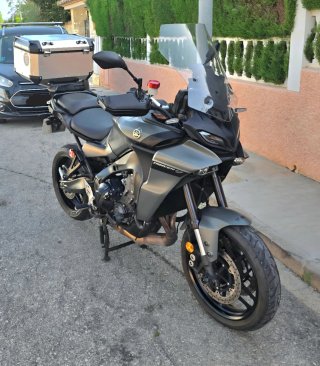 Yamaha Tracer 9 Negra/Gris
