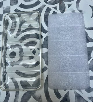 Cover iPhone 7/8 Plus Trasparente + Nera (5€)