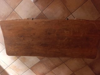 Mesa de centro de madera rústica