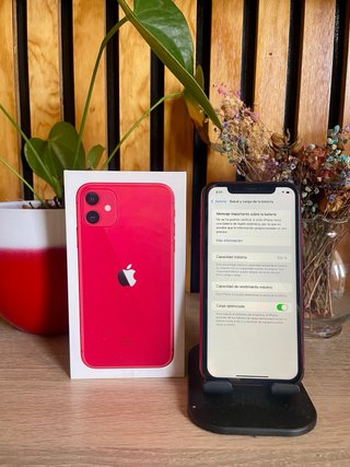 iPhone 11 256GB Rojo