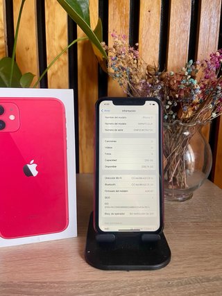 iPhone 11 256GB Rojo