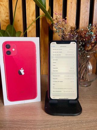 iPhone 11 256GB Rojo