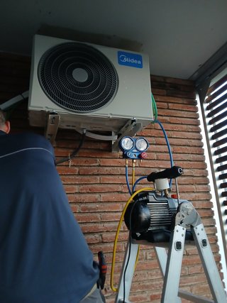 SERVICIOS DE AIRE ACONDICIONADO Y VENTILACION