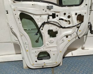 PUERTA DELANTERA IZQUIERDA IVECO DAILY FURGÓN MOT