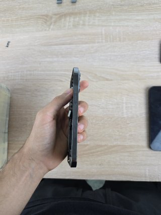 Cahsis iPhone 13 Pro