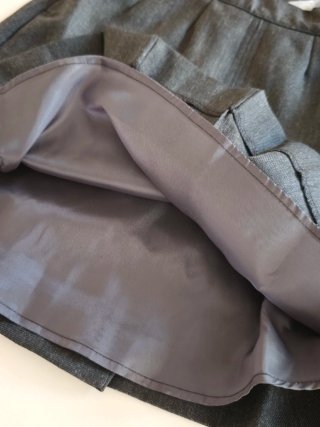 Falda Uniforme Escolar Gris Oscuro Talla 4