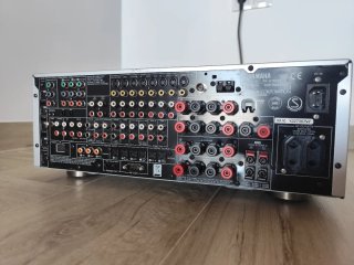 Amplificador Yamaha RX-V1800  (LEER BIEN ABAJO)