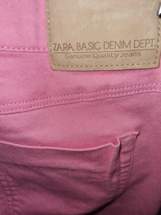 Pantalón rosa Zara