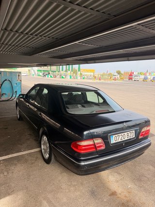 Mercedes-Benz Clase E 2000