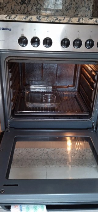 Conjunto vitrocerámica y horno Balay