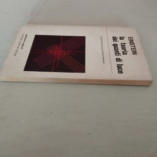 La teoria dei quanti di luce - Einstein
