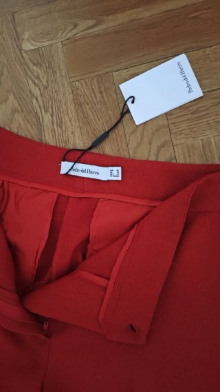 Traje Rojo Pedro del Hierro T.40