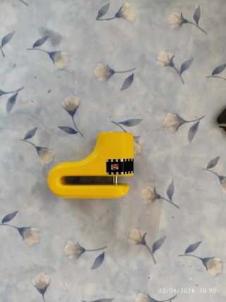 Candado de disco IFAM para moto sin usar