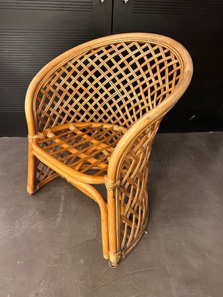 Butaca vintage de mimbre y ratán